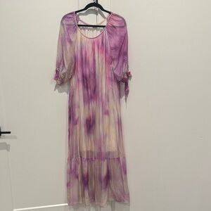 Chic Long Sleeve Dress in Purple and Cream